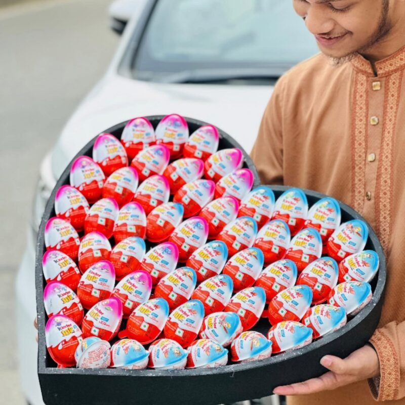A Heart Full of Sweet Joy – 50 Kinder Joy Love Box