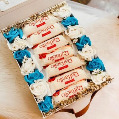 Raffaello White Rose Box