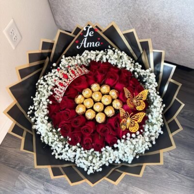 Black & Gold Bouquet with 30 Red Roses & Ferrero Rocher