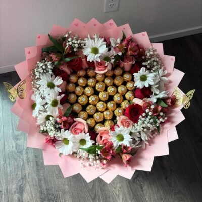 Mixed Rose, Daisy & Ferrero Rocher Bouquet